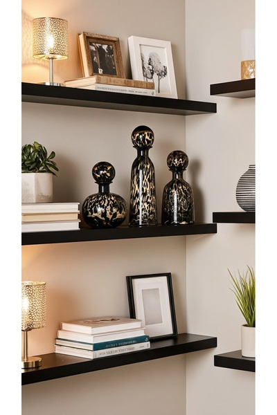 Generic A luxurious vase set that adds an elegant touch to your home decor. 60/43/40cm with a stylish design.