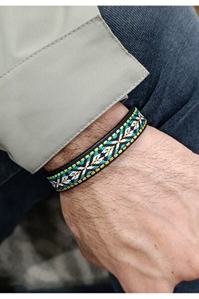 SEN'Z COLLECTİON Bohem Stil Erkek Siyah Deri Üzeri Etnik Desenli Dokuma Bileklik