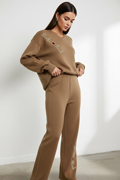 NEWCO Plain Textured Pearl Embroidered V-Neck Knitwear Two-Piece Regular Suit