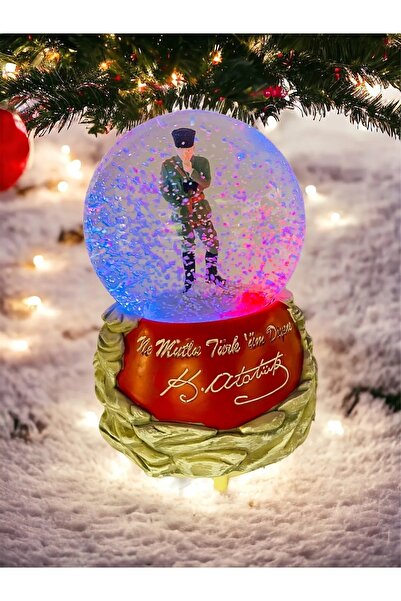 Two Two Kar Küresi Atatürk Işıklı Müzikli ve Püskürtmeli Büyük Boy Kar Küresi...