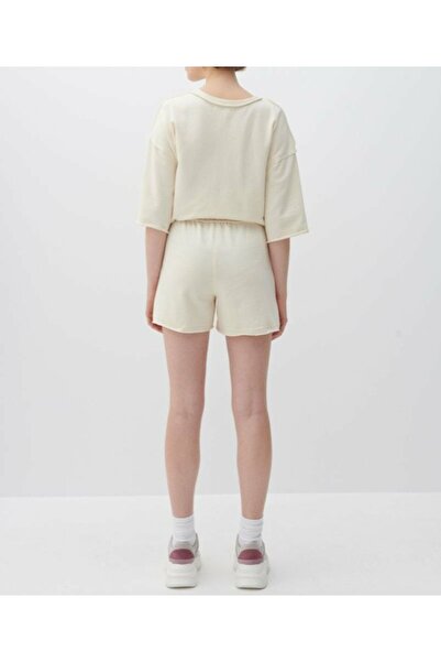 Reserved Shorts, Cream