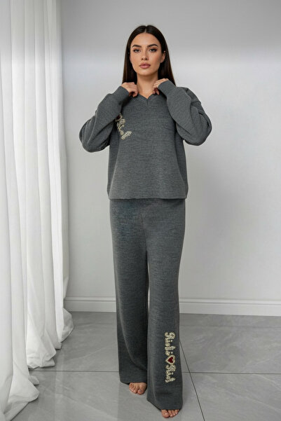 NEWCO Plain Textured Pearl Embroidered V-Neck Knitwear Two-Piece Regular Suit