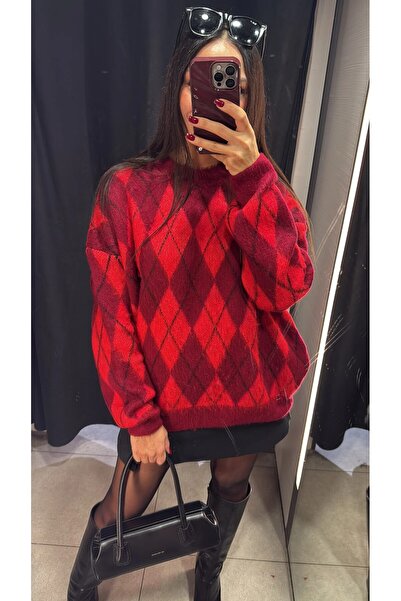 BUTİKKCE Kırmızı Dokulu Baklava Desenli Kazak