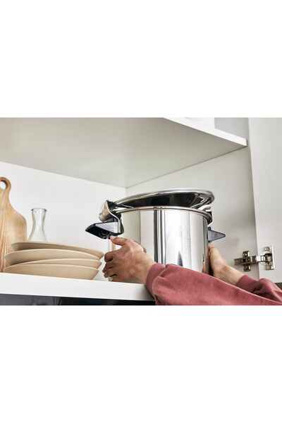 TEFAL Pressure Cooker - Authentic Stainless Steel - All Hobs incl. Induction P0531134 (Silver)