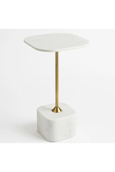 Vi Markets A marble side table with a sleek and modern gold base