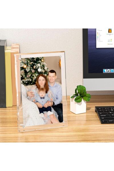 Tazweeq Magnetic Acrylic Photo Frame, Clear, 6 x 8 inches (fits 5 x 7), 2 Pcs