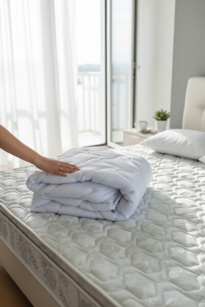 Sofline Single Size Silicone Fiber Quilt 160X220 cm - Lightweight & Soft Four Seasons White Quilt