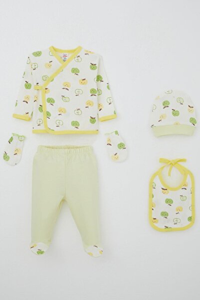 Breeze Baby Boy Hospital Release 5-Piece Cute Little Apple Patterned 0-3 Months, Ecru