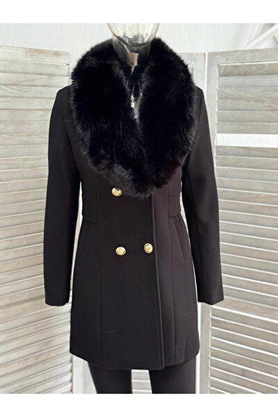 ULTIMISSIMO Classic short coat, fitted at the waist and with a removable fur collar