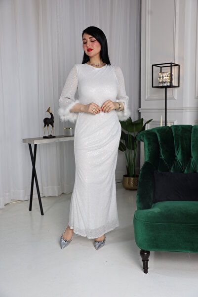 berlanty Long, snow-white evening dress with attractive feather details (shiny sequins)