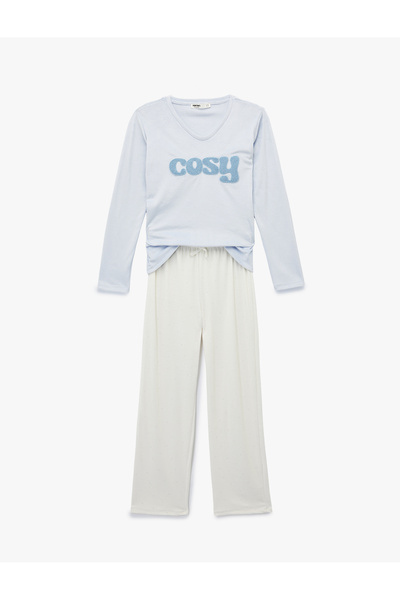Koton Σετ πιτζάμες με μακρύ μανίκι και λαιμόκοψη με άνετο κόψιμο