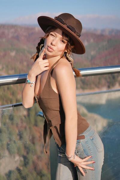 Külah Premium Valerie Fedora Hat - Dark Brown