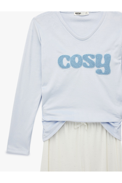 Koton Σετ πιτζάμες με μακρύ μανίκι και λαιμόκοψη με άνετο κόψιμο