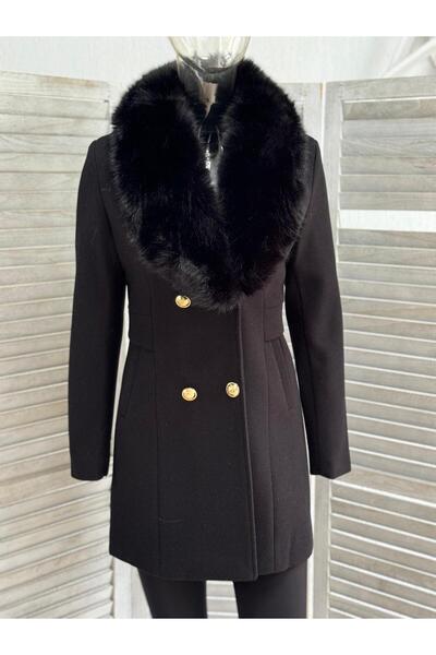 ULTIMISSIMO Classic short coat, fitted at the waist and with a removable fur collar