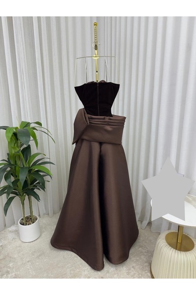 Diva style Mikado and wool evening dress