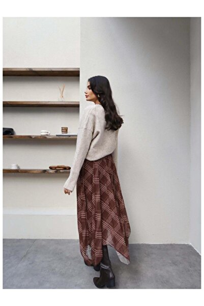 modadagiyim Women's Plaid Patterned Wrinkled Effect Lined Asymmetrical Midi Chiffon Skirt