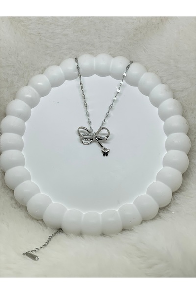 Lavinia Butik قلادة نسائية من الفولاذ المقاوم للصدأ بلون فضي