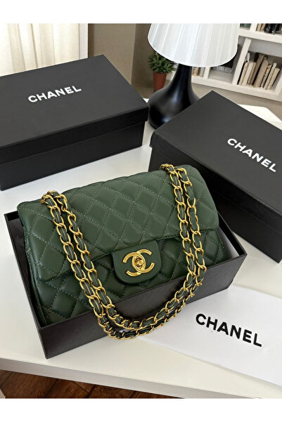 Generic Elegant, high-quality women's shoulder bag with all accessories