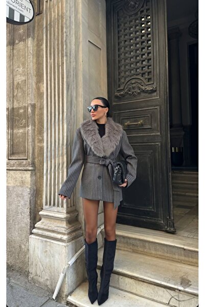 MODAGK Women's Faux Fur Detailed Cashmere Coat