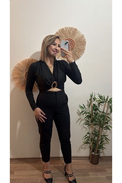 Butik Toka detayli bluz