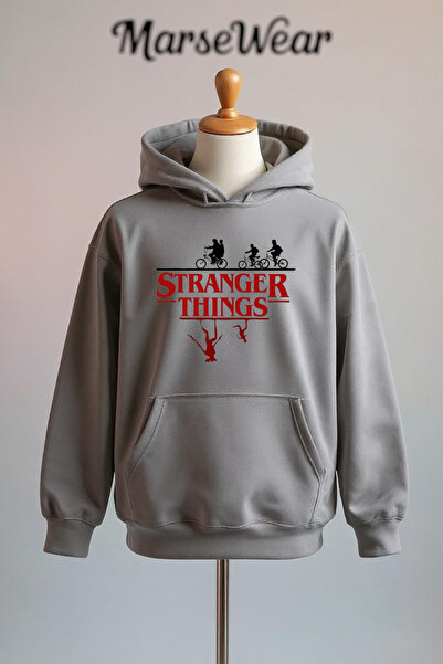 Vordevia سويت شيرت قطني كبير الحجم مطبوع عليه "أشياء غريبة" بثلاث خيوط