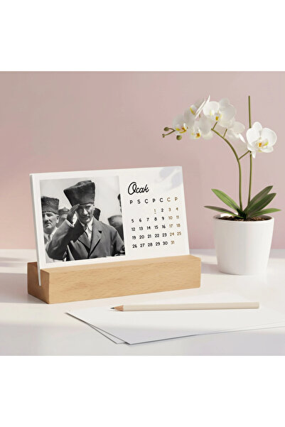 bi'aldım 2026 Atatürk Masa Takvimi | Doğal Ahşap Tabanlı Masaüstü Takvimi