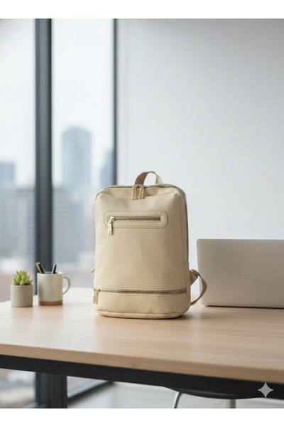 DEMİR ACCESORİES حقيبة ظهر نسائية ذات لون بيج مع تفاصيل سحاب