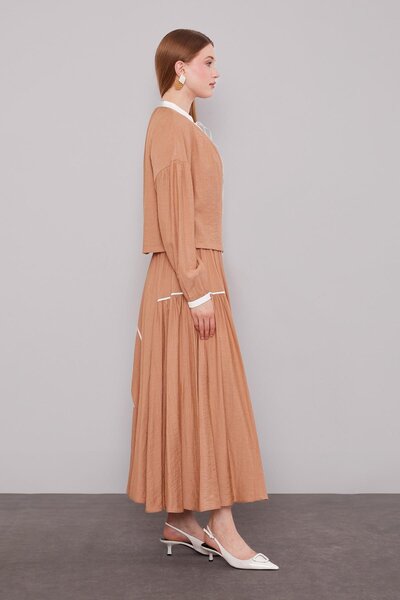 Levidor Camel gathered judge collar detailed skirt suit