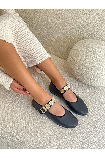 BerilinButiği حذاء باليه نسائي بتفاصيل مشبك (إليكسير) باللون الأسود