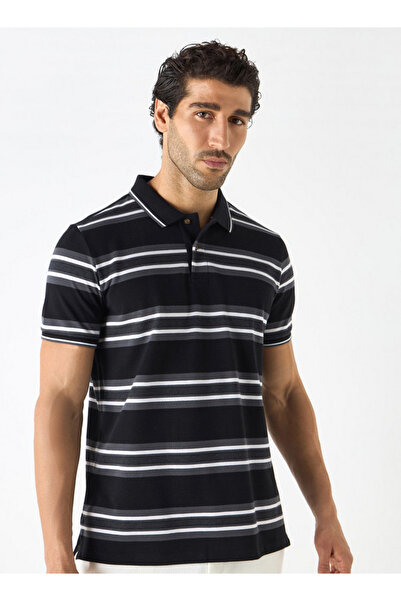 FAV تي شيرت بولو مخطط بأكمام قصيرة