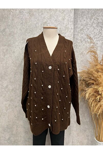 Turtaş 26K8220 HIRKA UZUN DÜĞMELİ VE ÖNÜ TAŞLI KAHVE