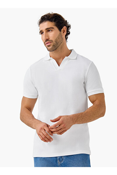 FAV Regular Fit Polo T-shirt with Short Sleeves