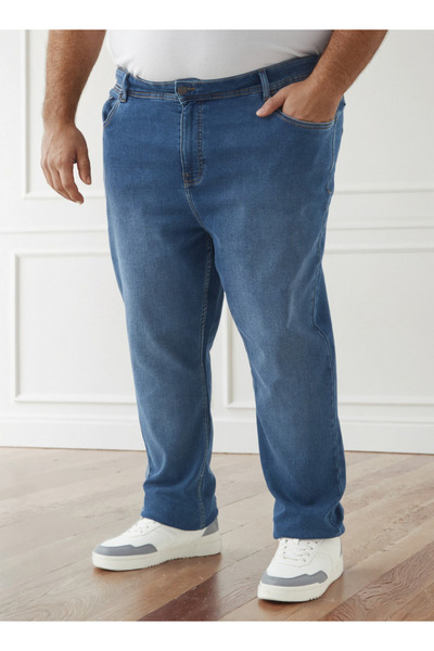 FAV Men Regular Fit Flexi Waist Pocket Jeans