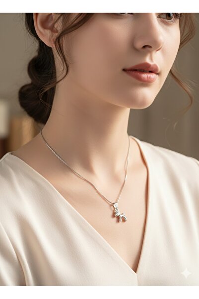 Ares 01 Store Şık Gümüş Renk At Figürlü Kolye