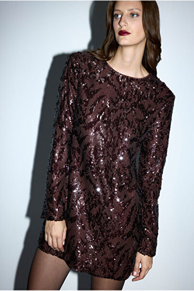 adL Mert Aslan Payetli Kısa Elbise