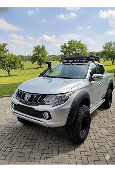 Rcan Garage Mitsubishi L200 2015-2018 ABS PLASTİK Dodik Takım