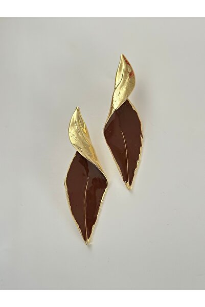 mibrillo Gold Detailed Leaf Earrings
