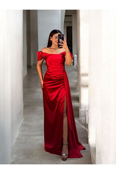 OLA Venis Balon Düşük Kollu Gizli Yırtmaçlı Saten Kırmızı Abiye Elbise