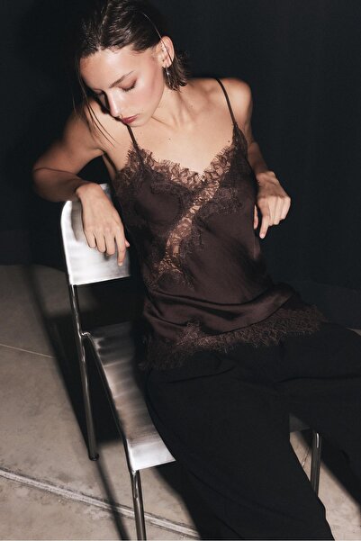 Stradivarius Asymmetric lace camisole top