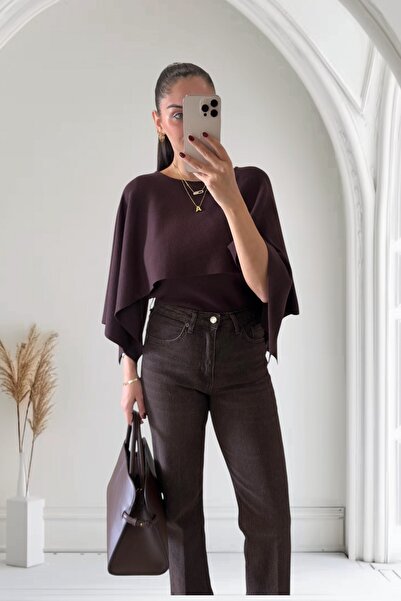 LE CARAMBOLE Γυναικείο Πλεκτό Πουλόβερ Μοντέλο Cape oversized σε καφέ χρώμα