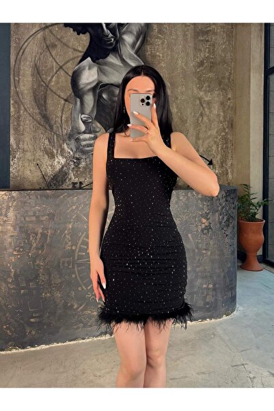missswans Miranda Kalın Askılı Eteği Tüy Taşlı Mini Elbise Siyah
