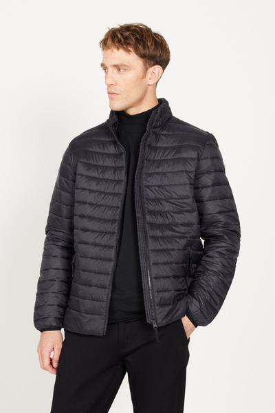 ALTINYILDIZ CLASSICS Black Standard Fit Regular Cut Mock Neck Patterned Coat