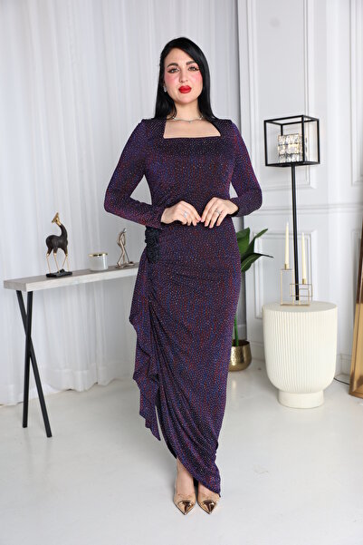 berlanty فستان سهرة طويل ضيق بفتحة رقبة مربعة وكشكشة جانبية - لمسة من الأناقة الراقية