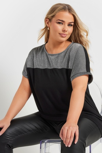 Stil Diva Plus Size Crew Neck Short Sleeve Shiny Printed T-Shirt 303844