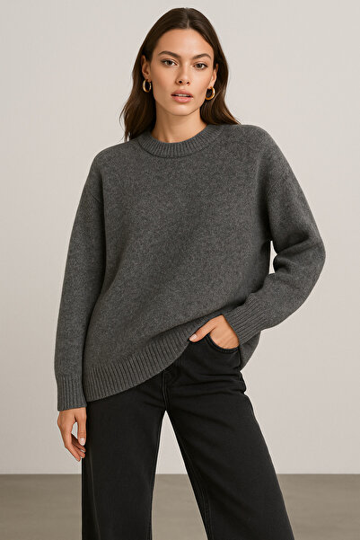 Rich Women's Anthracite Soft Textured Basic Long Sleeve Knit Sweater
