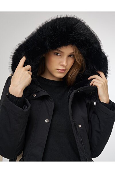 Kayra Short Detail Anorak Coat Black 27324