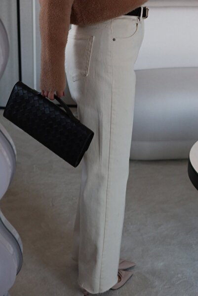 Özge Özgenç Suede Jeans with Cut-Out Legs and Belt