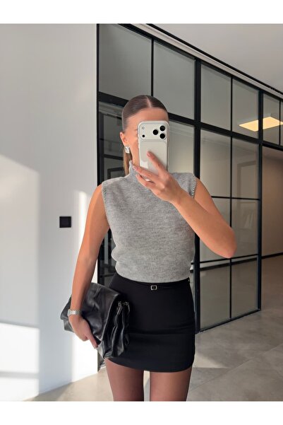 BB Bensu Buyruk ΠΛΕΚΤΟ ΕΝΔΥΜΑΤΟ ΜΕ ΠΕΤΡΑ