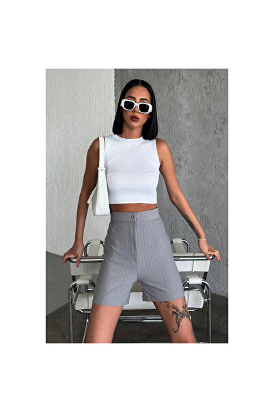 byhodi High Waist Crepe Stretchy Grass Stripe Shorts Gray, Offering Elegance and Elegance Together