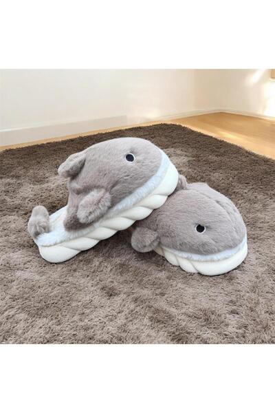 OEM Baby Shark slippers, EU 36-37